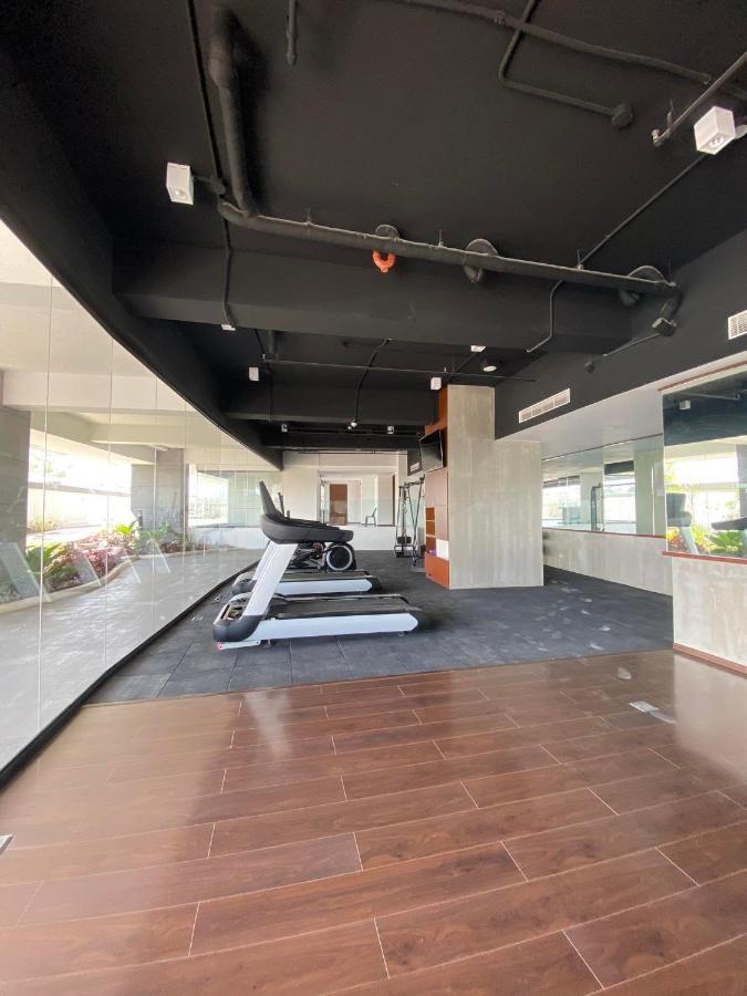 Aeon Towers Executive Suite 2Br 18Th Floor Davao City Екстериор снимка